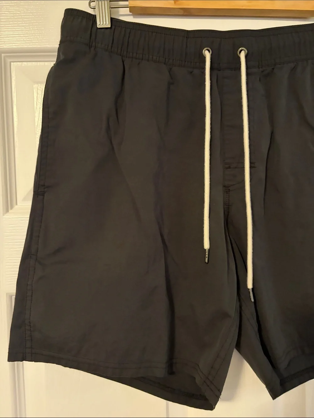 RVCA Black Boardshorts with Back Pocket - Picture 4 of 7
